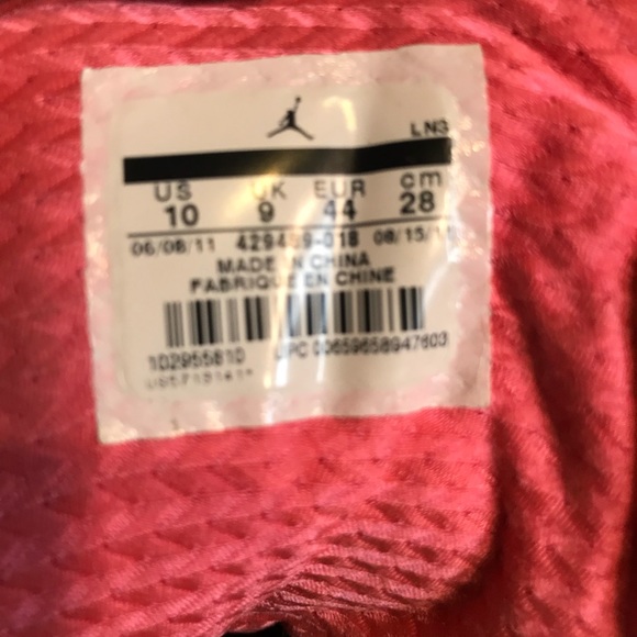 Air Jordan High Tops, size 10 - Picture 2 of 2